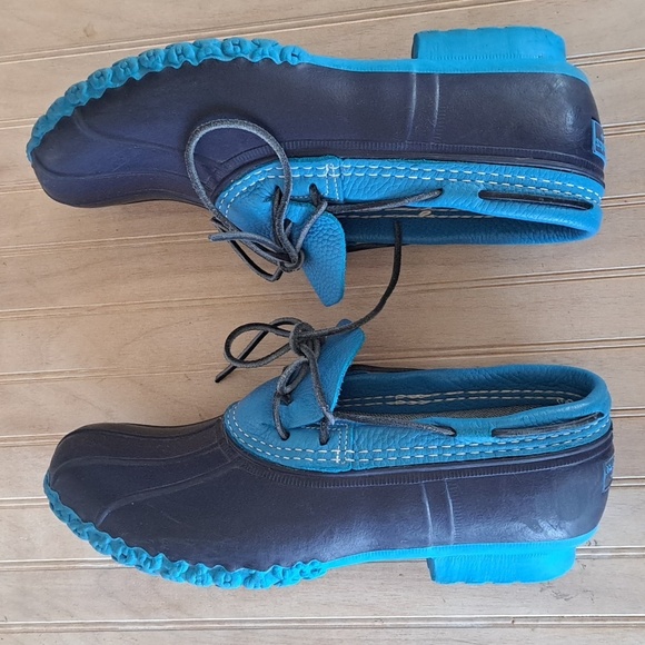 L.L. Bean 'Bean Boots' Low Leather Laced Rubber Mocs Duck Durable Qus Rain Boots - Picture 8 of 9